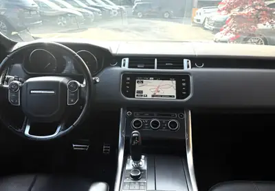 Range Rover Sport 3.0 SDV6 HSE Dynamic — SUV prestige diesel, 292 ch et équipements premium — Thumbnail 7