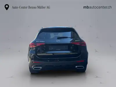 Mercedes-Benz GLC 220 d AMG Line 4matic — SUV diesel hybride, 20 km seulement — tableau de bord