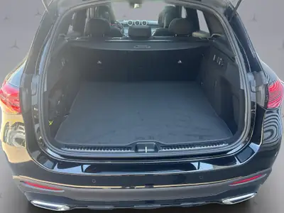 Mercedes-Benz GLC 220 d AMG Line 4matic — SUV diesel hybride, 20 km seulement — Miniature 18