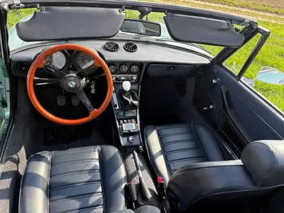 Alfa Romeo Spider 2.0 Veloce — Cabriolet italien légendaire, moteur essence 128 ch — Miniatura 7