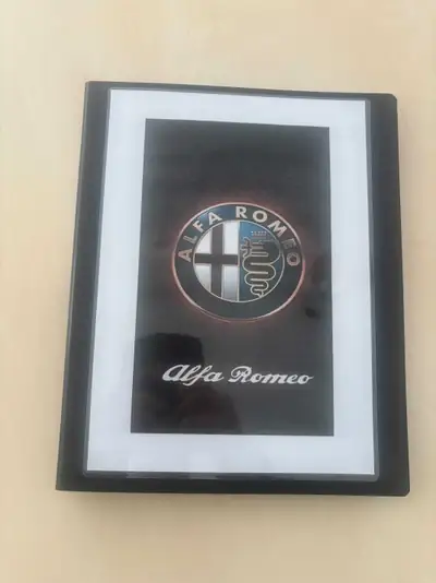 Alfa Romeo Spider 2.0 Veloce — Cabriolet italien légendaire, moteur essence 128 ch — Miniatura 15