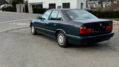 BMW 520i E34 — Berline classique de 1992, moteur 2.0L fiable et économique — Armaturenbrett