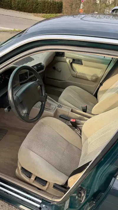 BMW 520i E34 — Berline classique de 1992, moteur 2.0L fiable et économique — Miniatur 7