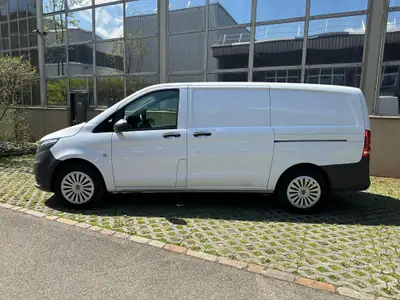 Mercedes-Benz Vito 116 CDI — Utilitaire professionnel, aménagement Sortimo premium inclus — arrière