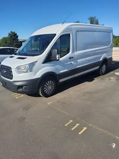 Ford Transit Van 350 L3 — Utilitaire fiable, frais révisé, prêt au travail — côté