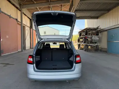 Skoda Fabia 1.2 TSI Ambition DSG — Citadine polyvalente, sans accident, 145'000 km — Detail