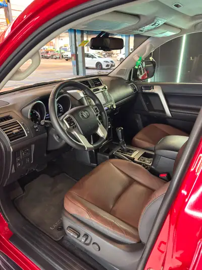 Toyota Land Cruiser 4.0 V6 — Le mythique SUV avec moteur essence rare et zéro sinistre — Miniatur 18