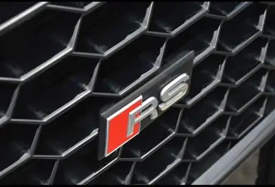 Audi RS Q3 2.5 TFSI quattro — SUV sportif 310 ch, 79'000 km seulement — Miniature 19