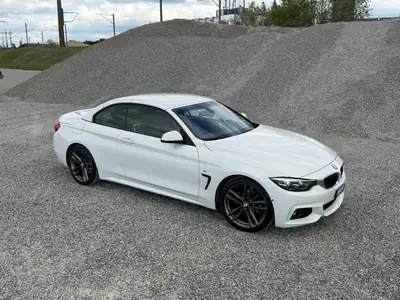 BMW 420i Cabriolet M Sport — Décapotable sportive, 36 300 km, finition premium — vista posteriore
