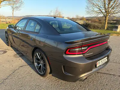 Dodge Charger SRT V8 — Muscle car américain 492 ch, état impeccable — cruscotto