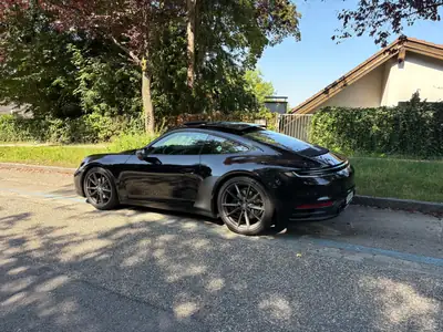 Porsche 911 992 Carrera T — Puriste de route, manuel intégral, 16 900 km seulement — Innenraum