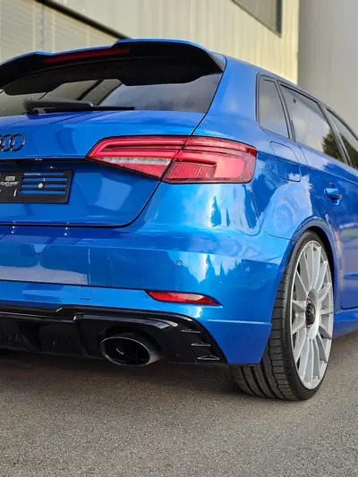 Audi RS3 Sportback 2.5 TSI — 400 ch quattro, jantes OZ 20", freins Brembo — Thumbnail 10