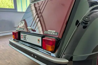 Citroën 2CV6 Charleston 1987 — Légendaire utilitaire, état muséal, 5900 km seulement — Armaturenbrett