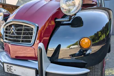 Citroën 2CV6 Charleston 1987 — Légendaire utilitaire, état muséal, 5900 km seulement — Miniatur 8