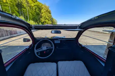 Citroën 2CV6 Charleston 1987 — Légendaire utilitaire, état muséal, 5900 km seulement — Miniatur 7