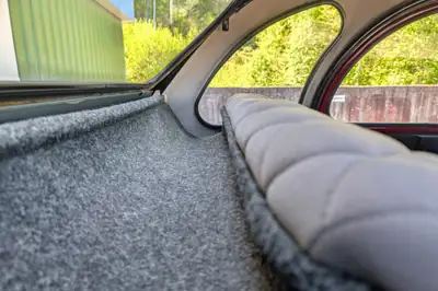Citroën 2CV6 Charleston 1987 — Légendaire utilitaire, état muséal, 5900 km seulement — Miniatur 15