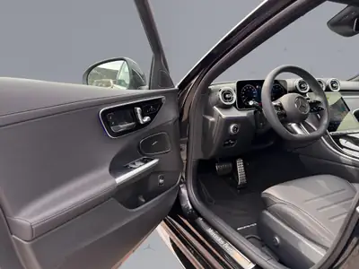 Mercedes-Benz C 220 d Swiss Star AMG Line — Break diesel hybride 4WD, 20 km seulement — Miniature 14