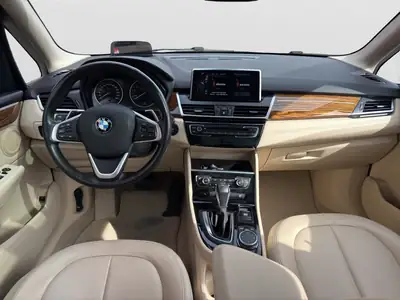 BMW 225 Active Tourer — Monospace compact premium, motorisation 231 ch et garantie 12 mois — Miniature 12