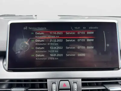 BMW 225 Active Tourer — Monospace compact premium, motorisation 231 ch et garantie 12 mois — Miniature 24
