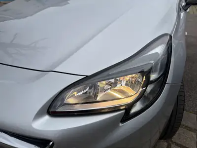 Opel Corsa 1.0 T EcoFLEX Color Edition — Citadine économe, peu kilométrée et bien entretenue — Miniature 25