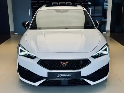 CUPRA Leon ST 2.0 TSI DSG — Break sportif 310 ch, faible kilométrage — côté