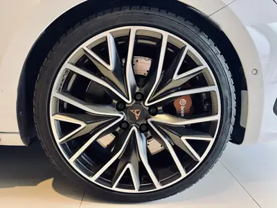 CUPRA Leon ST 2.0 TSI DSG — Break sportif 310 ch, faible kilométrage — Miniature 8