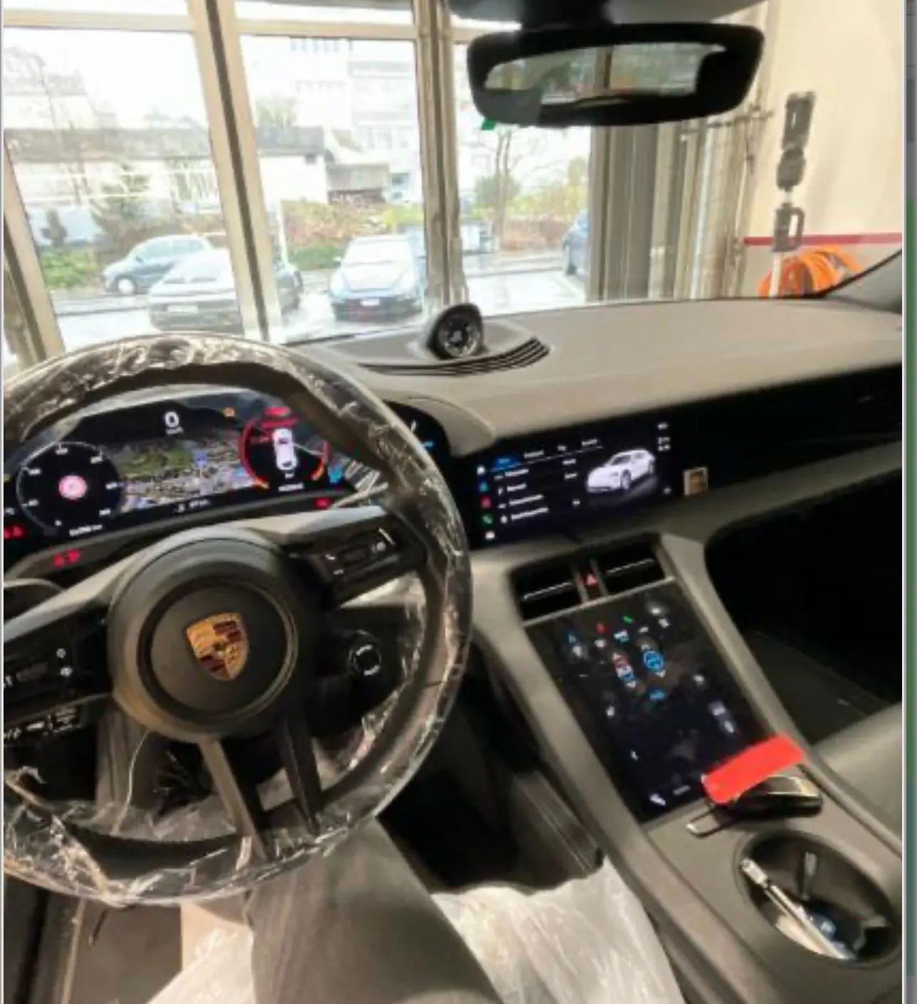 Porsche Taycan 2021 occasion Niederhasli — 5