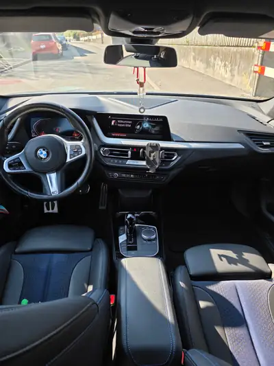 BMW 116d Steptronic Pure M Sport — Diesel efficace, design affirmé, excellent état — interni