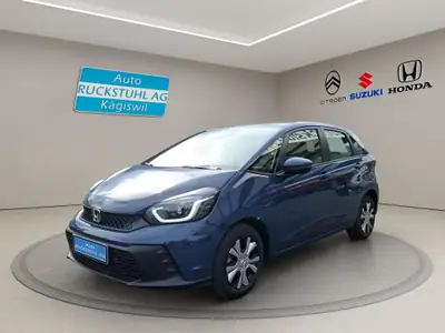 Honda Jazz 1.5 i-MMD Elegance — Hybride léger, consommation ultra-faible et polyvalence urbaine — exterior view