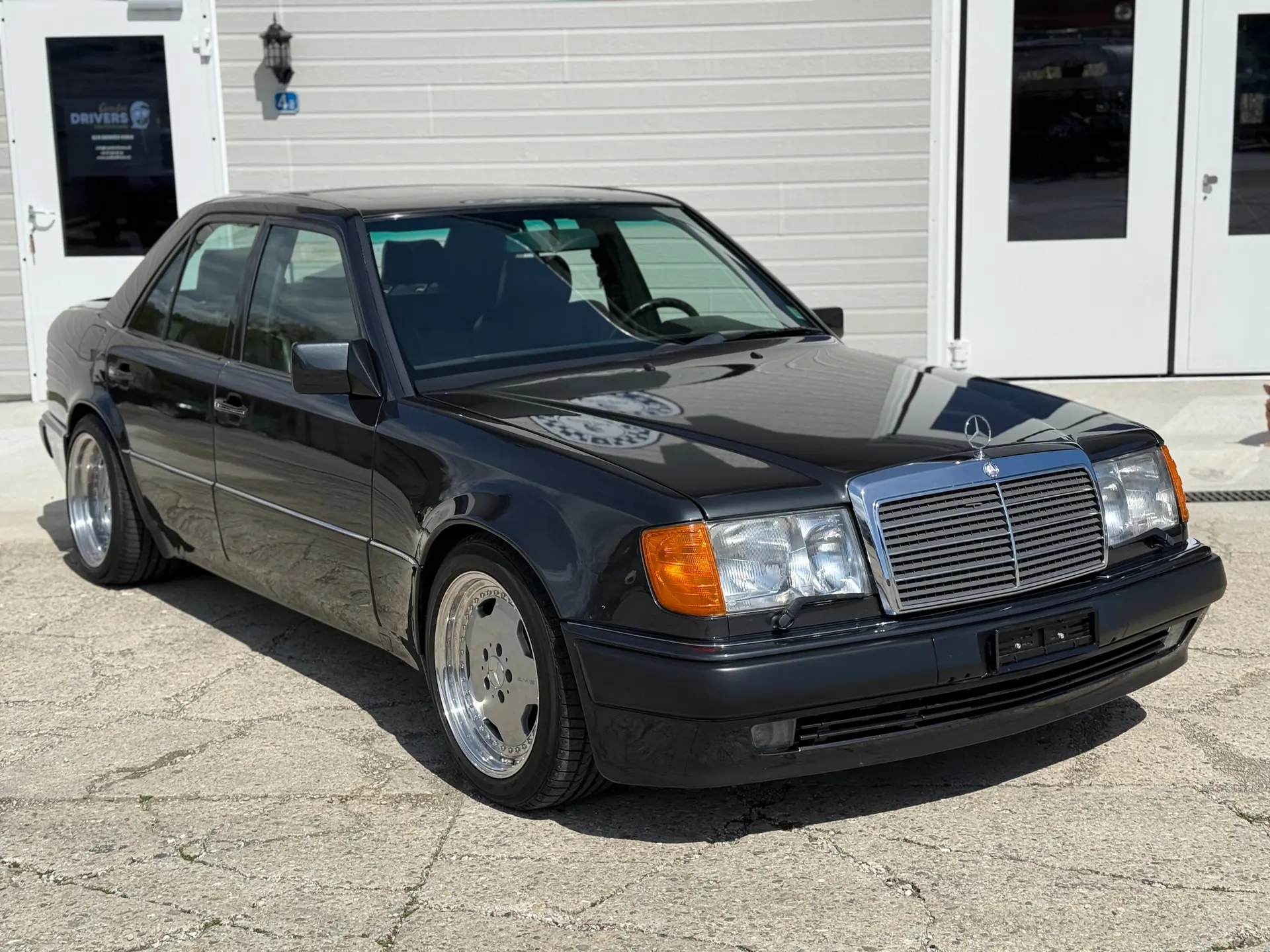 Mercedes-Benz E 500 1991 occasion Genolier — 3