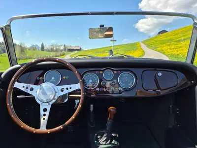 Morgan PLUS 4 — Roadster britannique authentique, 35'000 km seulement — Miniature 7