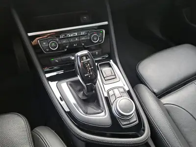 BMW 220 Active Tourer xDrive — Monospace premium diesel, équipement M Sport complet — Thumbnail 13
