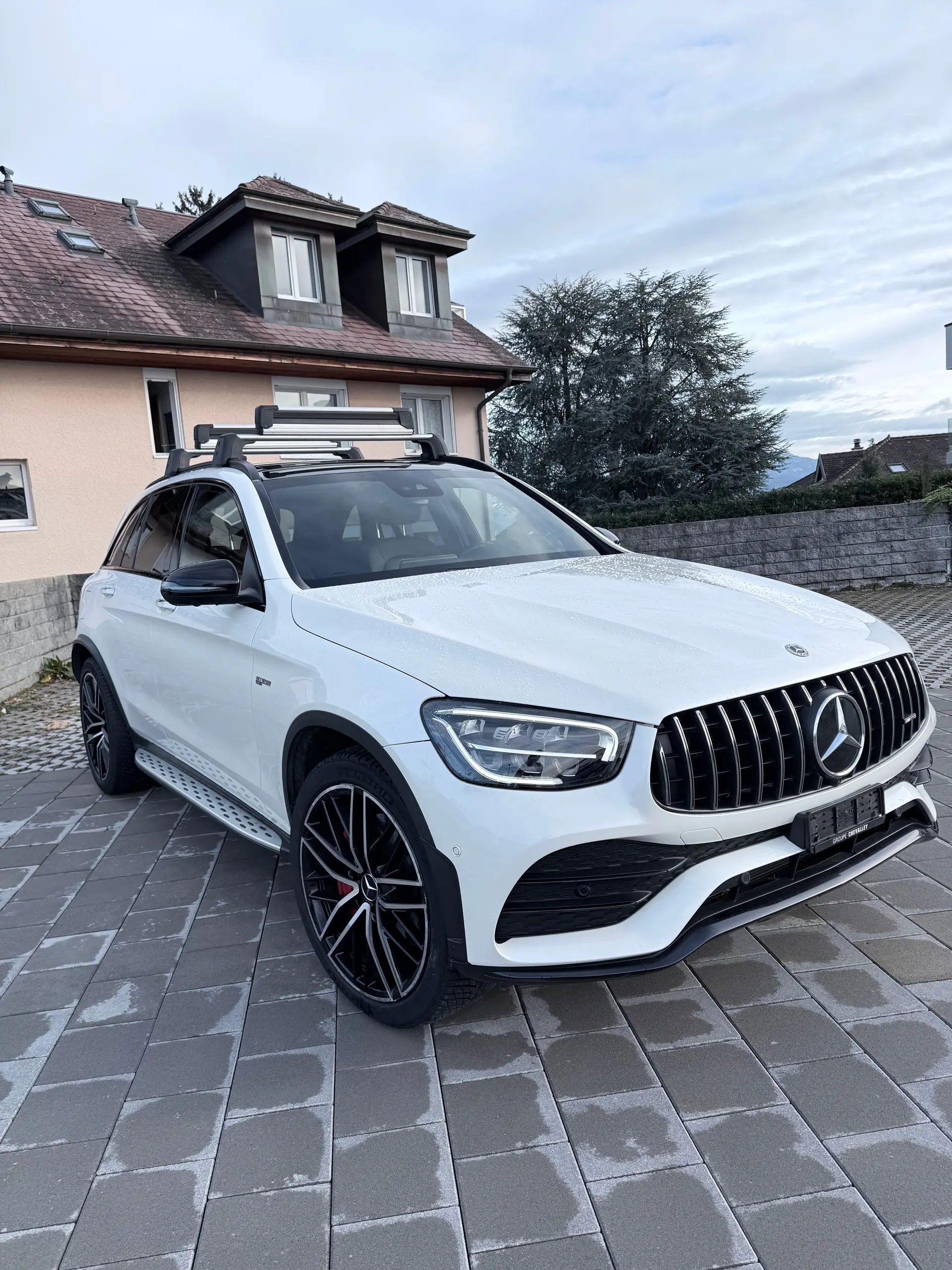 Mercedes-Benz GLC 43 AMG 4Matic — SUV sportif 390 ch, seulement 71'000 km — Außenansicht