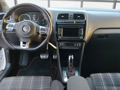 VW Polo 1.4 TSI GTI Carbon Edition — Sportive compacte, entretien impeccable — Miniatura 12