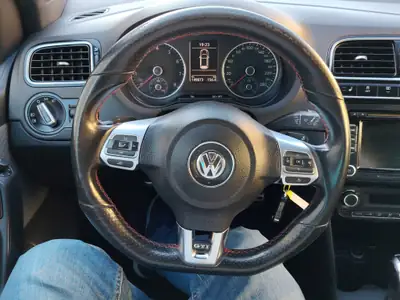 VW Polo 1.4 TSI GTI Carbon Edition — Sportive compacte, entretien impeccable — Miniatura 10