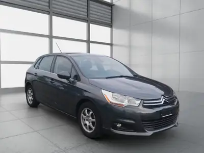 Citroën C4 2016 — Berline automatique entretenue, sans sinistre — rear view