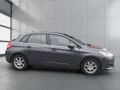 Citroën C4 2016 — Berline automatique entretenue, sans sinistre — Thumbnail 8