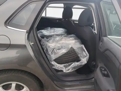 Citroën C4 2016 — Berline automatique entretenue, sans sinistre — Thumbnail 13