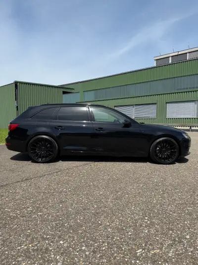 Audi A4 Avant 3.0 TDI Quattro — Break performant, chaîne de distribution neuve — interni