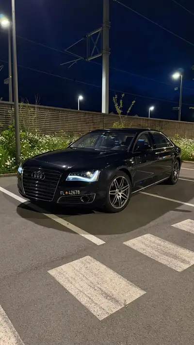 Audi A8 L 6.3 FSI W12 — Berline de prestige, 500 ch et transmission tiptronic — vue extérieure