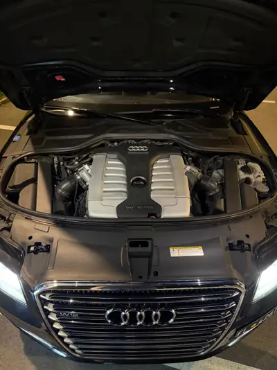 Audi A8 L 6.3 FSI W12 — Berline de prestige, 500 ch et transmission tiptronic — détail