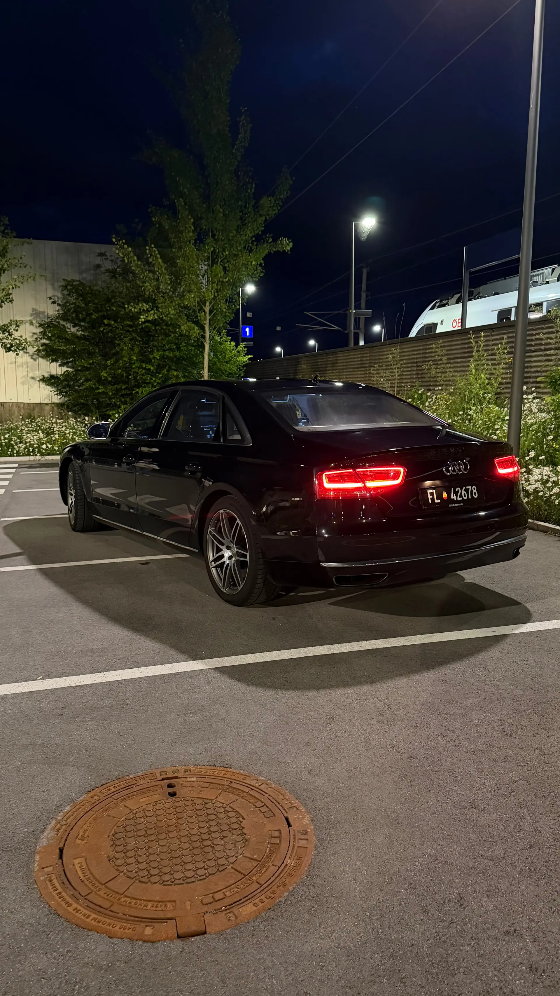 Audi A8 2012 occasion Vaduz — 4