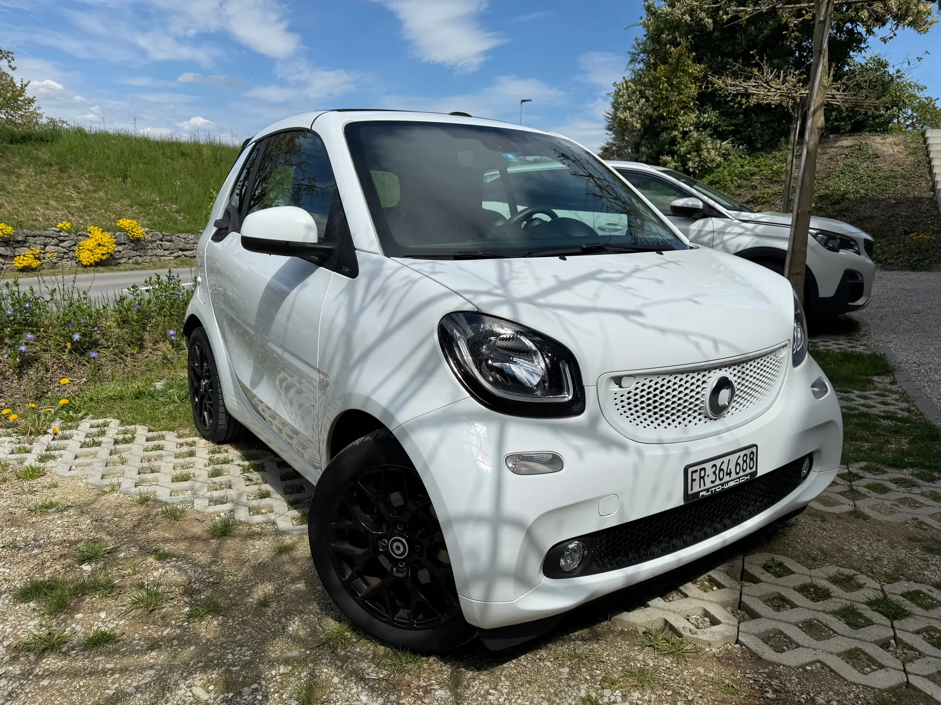 Smart Fortwo Prime Twinmatic — Cabriolet compact, moteur économe et design iconique