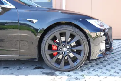 Tesla Model S 100D Performance — 772 ch, Autopilot et toit panoramique — Miniature 7