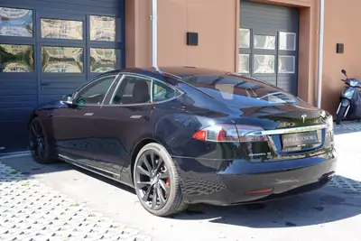 Tesla Model S 100D Performance — 772 ch, Autopilot et toit panoramique — Miniature 10