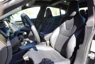 Tesla Model S 100D Performance — 772 ch, Autopilot et toit panoramique — Miniature 23