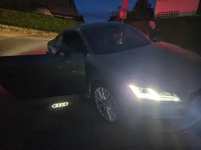 Audi TT Coupé TTS Quattro S-tronic — 320 ch, Design iconic et traction intégrale — Thumbnail 14