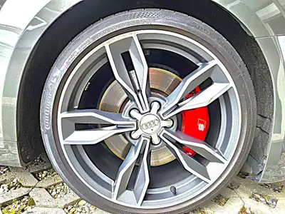 Audi TT Coupé TTS Quattro S-tronic — 320 ch, Design iconic et traction intégrale — Thumbnail 20