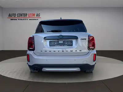 MINI Countryman Cooper ALL4 Steptronic — SUV compact dynamique, traction intégrale et faible kilométrage — dashboard