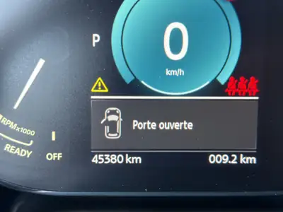 MINI Countryman Cooper ALL4 Steptronic — SUV compact dynamique, traction intégrale et faible kilométrage — Thumbnail 11